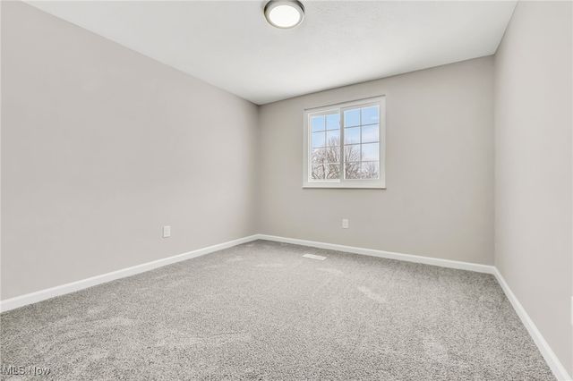 1028 Sherwood Drive, Macedonia, OH 44056