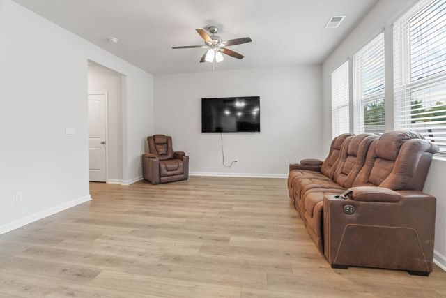7627 Gunners Landing Dr, E, Antioch, TN 37013