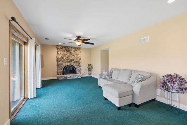 1404 Carriage Lane, Bolingbrook, IL 60490