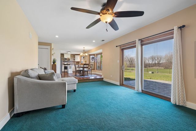 1404 Carriage Lane, Bolingbrook, IL 60490