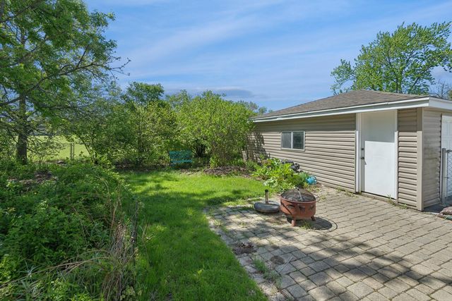 216 E Rose Street, Glenwood, IL 60425