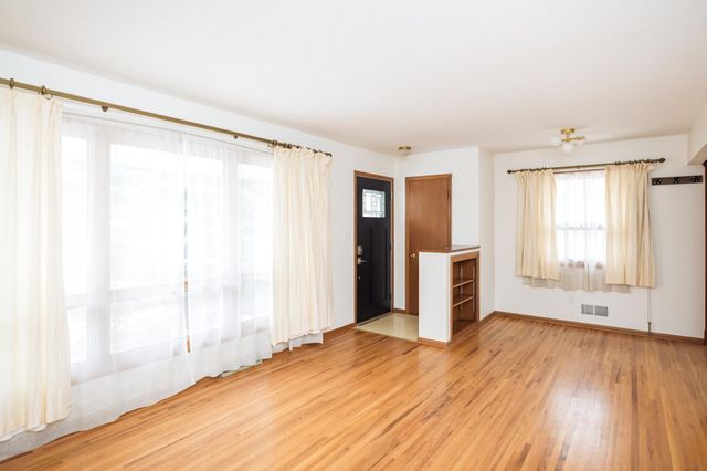 2034 24th Street NW, Rochester, MN 55901