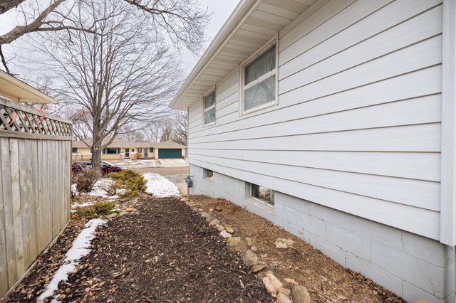 2034 24th Street NW, Rochester, MN 55901