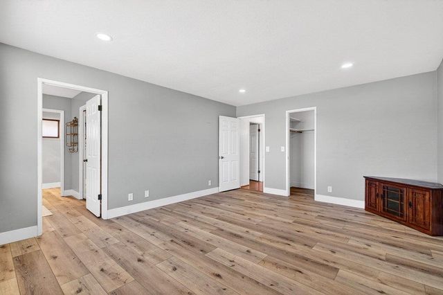 913 Ridgemark Drive, Hollister, CA 95023