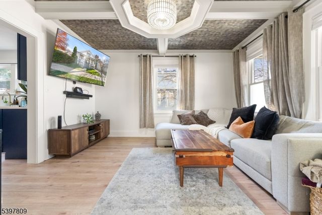 123 Elizabeth St, South Bound Brook Boro, NJ 08880