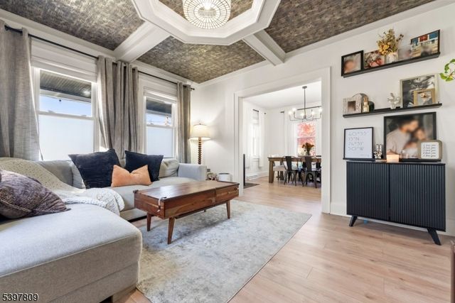 123 Elizabeth St, South Bound Brook Boro, NJ 08880