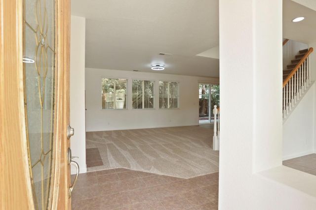 9363 Vintner Cir, Patterson, CA 95363