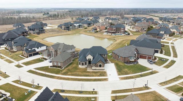 15973 Via Colico, Macomb, MI 48042