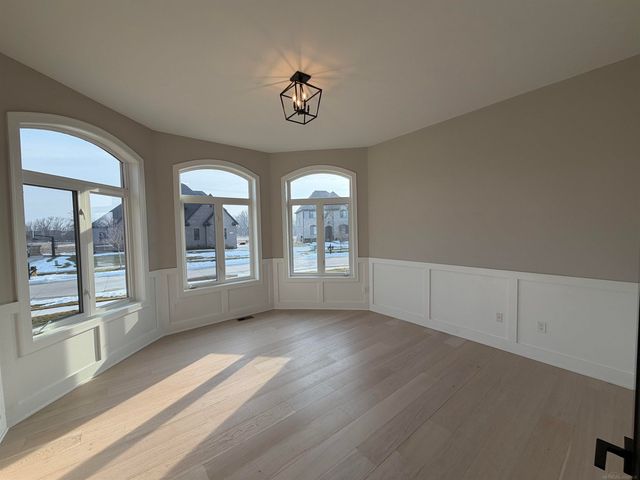 15973 Via Colico, Macomb, MI 48042