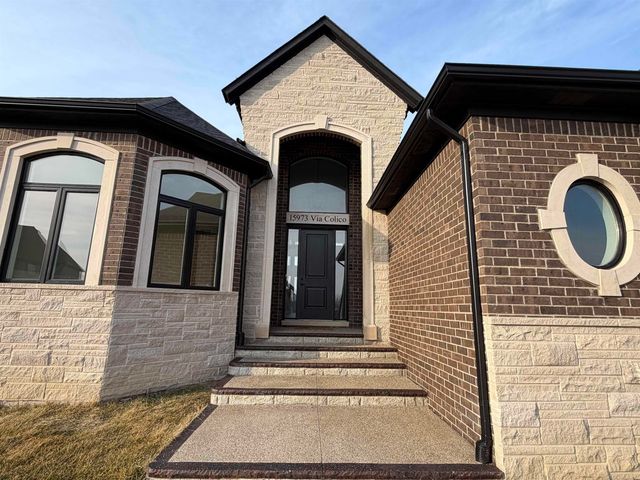 15973 Via Colico, Macomb, MI 48042