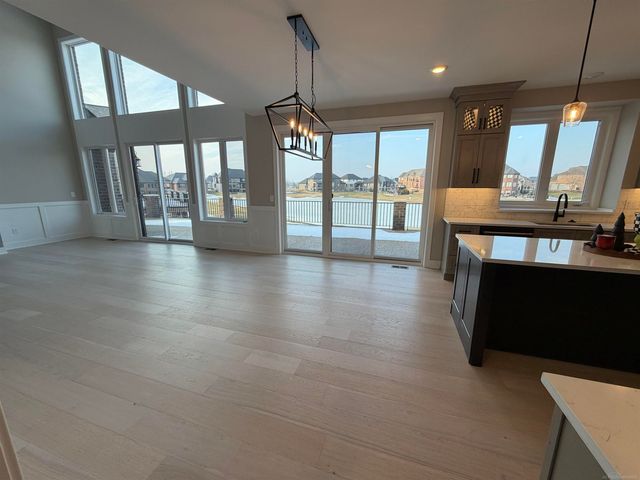 15973 Via Colico, Macomb, MI 48042