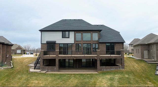 15973 Via Colico, Macomb, MI 48042