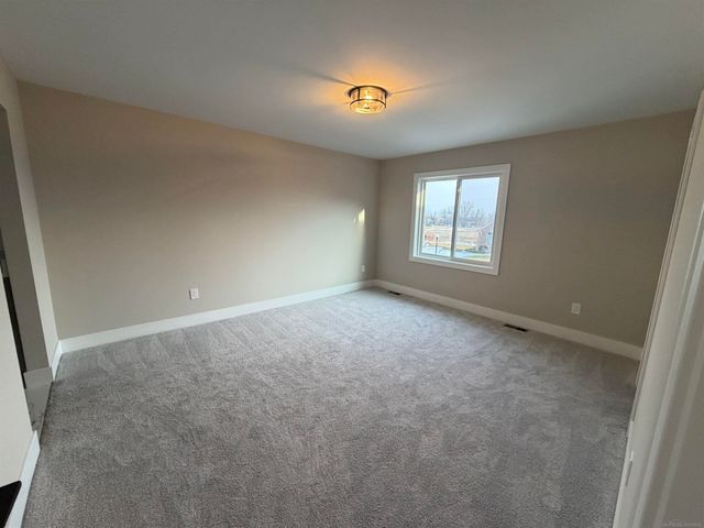 15973 Via Colico, Macomb, MI 48042