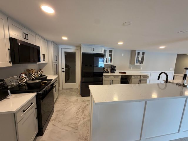 15973 Via Colico, Macomb, MI 48042