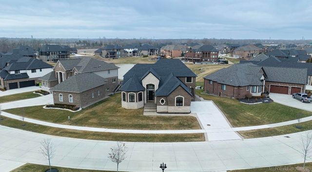 15973 Via Colico, Macomb, MI 48042