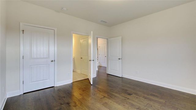 5191 Woodline View Circle, Auburn, GA 30011