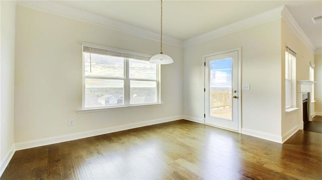 5191 Woodline View Circle, Auburn, GA 30011