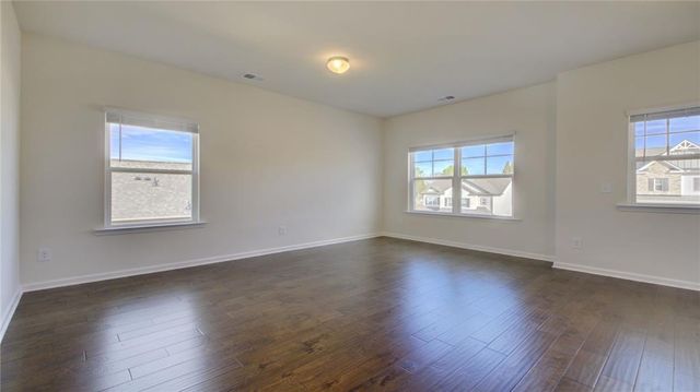 5191 Woodline View Circle, Auburn, GA 30011