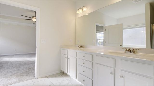 5191 Woodline View Circle, Auburn, GA 30011