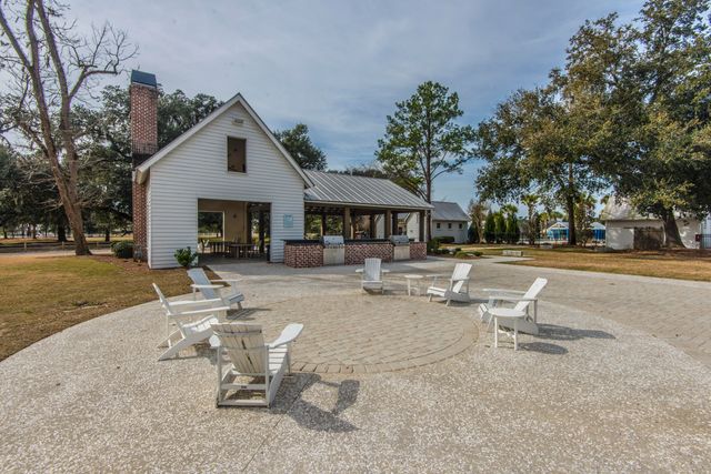 137 Brant Drive, Summerville, SC 29483