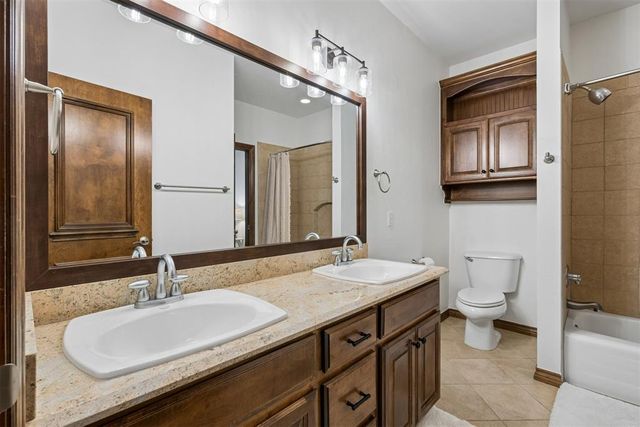 3324 NW 170th Court, Edmond, OK 73012