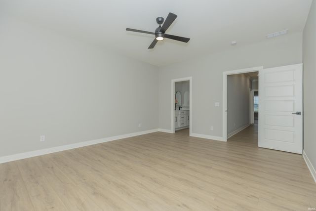 3895 High Pointe Lane, Newburgh, IN 47630