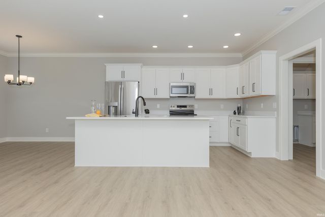 3895 High Pointe Lane, Newburgh, IN 47630