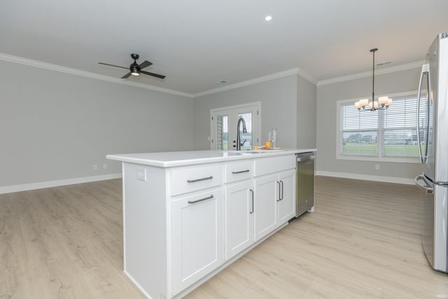 3895 High Pointe Lane, Newburgh, IN 47630