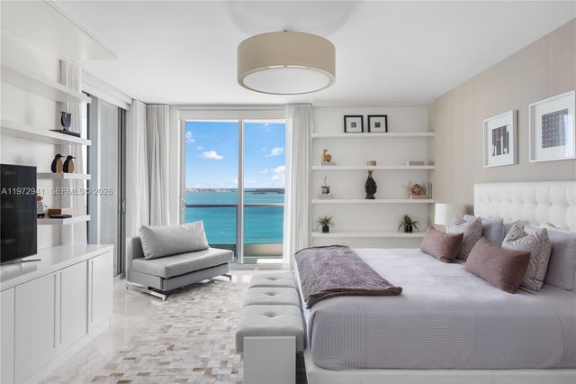 1331 Brickell Bay Dr 1901, Miami, FL 33131