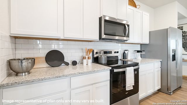 4938 Quartz Row Drive, San Antonio, TX 78253