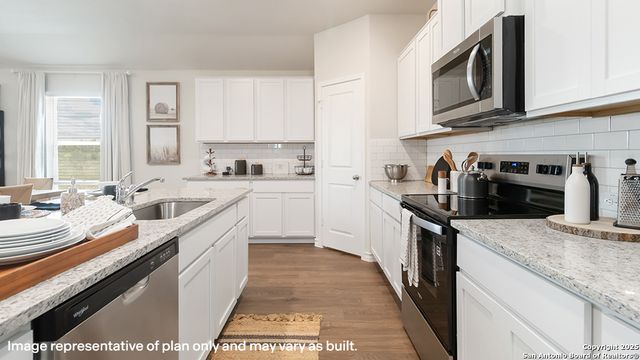 4938 Quartz Row Drive, San Antonio, TX 78253