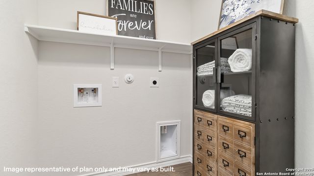 4938 Quartz Row Drive, San Antonio, TX 78253