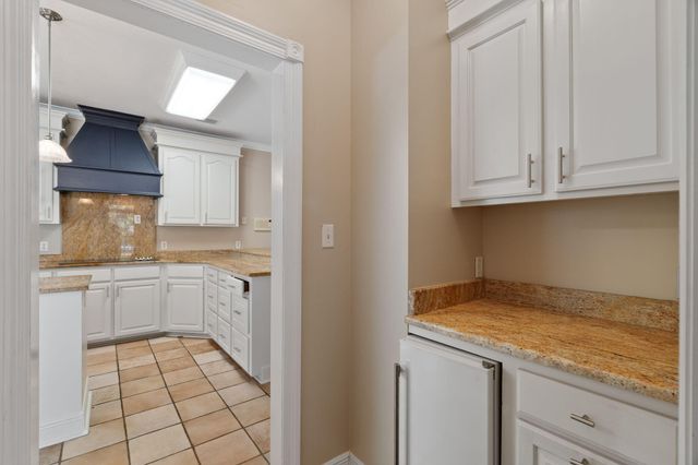 60 Grand Blvd, Hattiesburg, MS 39402