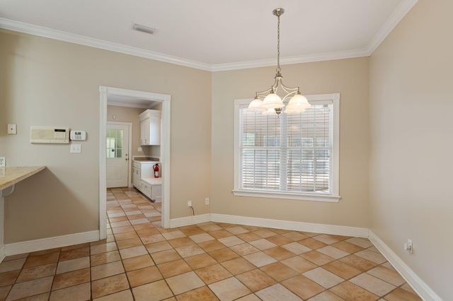 60 Grand Blvd, Hattiesburg, MS 39402