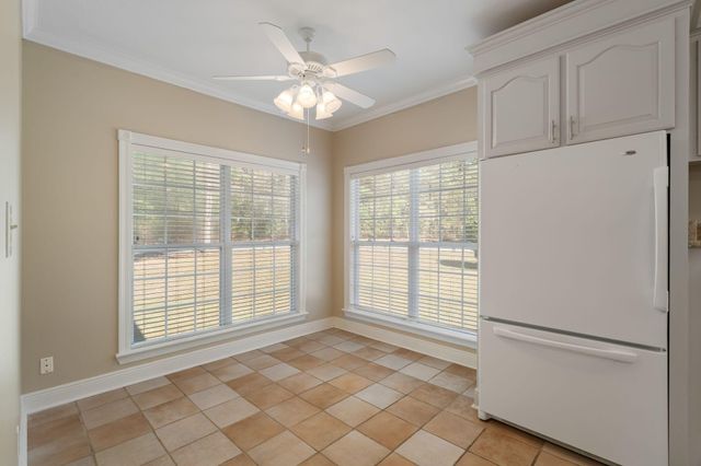 60 Grand Blvd, Hattiesburg, MS 39402