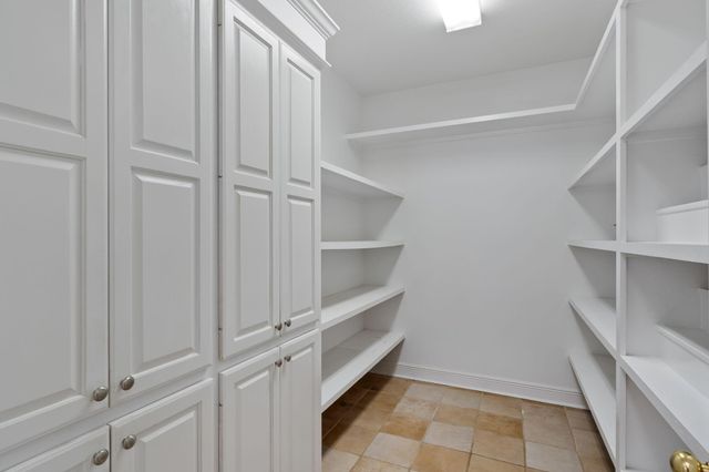 60 Grand Blvd, Hattiesburg, MS 39402