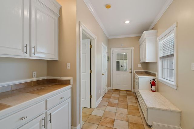 60 Grand Blvd, Hattiesburg, MS 39402