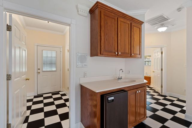 60 Grand Blvd, Hattiesburg, MS 39402