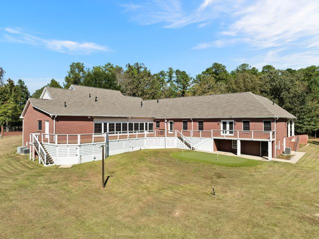 60 Grand Blvd, Hattiesburg, MS 39402