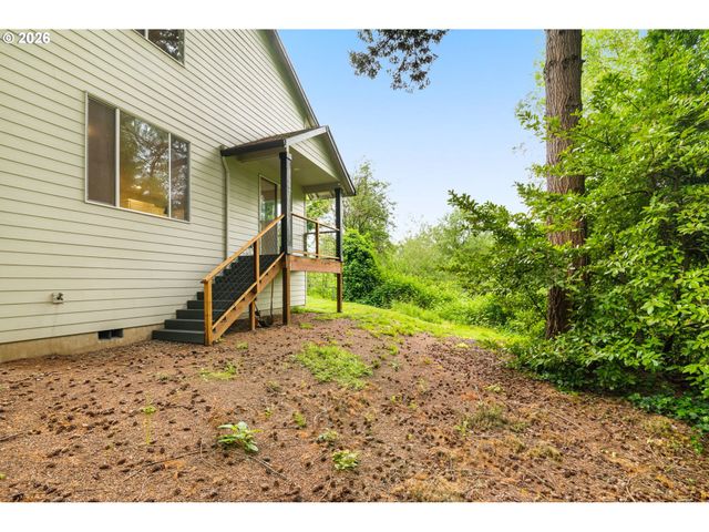 939 Se ROBERTS Ave, Gresham, OR 97080