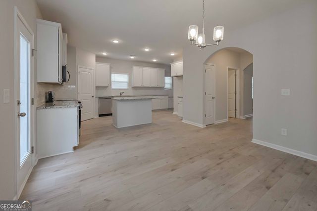 489 Charleston Place, Villa Rica, GA 30180