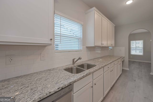 489 Charleston Place, Villa Rica, GA 30180