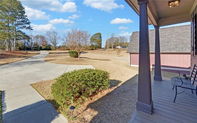 60 Browns Lane, Hartwell, GA 30643