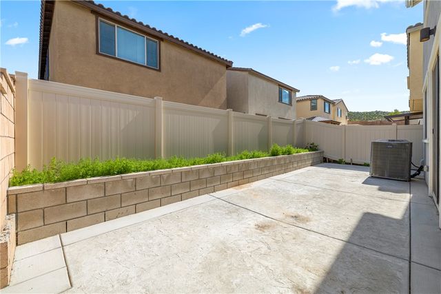 29562 Winterstorm Court, Winchester, CA 92596
