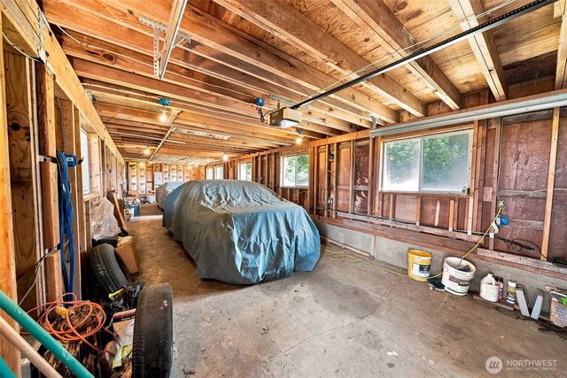 18916 SE 440th Street, Enumclaw, WA 98022