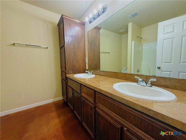 941 Pinewood Drive A, Harker Heights, TX 76548