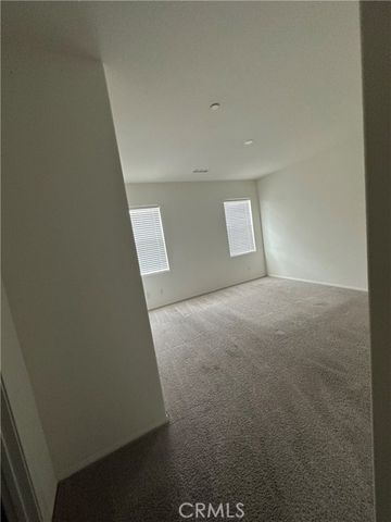 11415 Ferro, Victorville, CA 92392