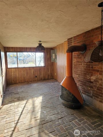 3303 Galvin Road, Centralia, WA 98531