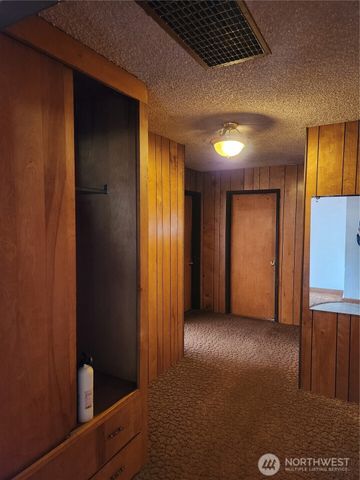 3303 Galvin Road, Centralia, WA 98531