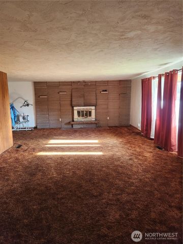 3303 Galvin Road, Centralia, WA 98531